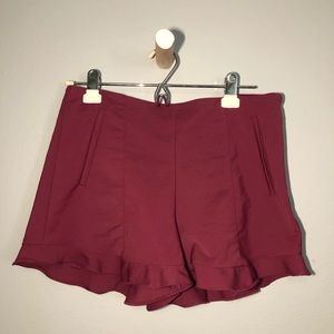 High waist shorts with ruffle detail